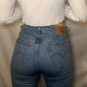 Levi’s Wedgie Jeans Size 27